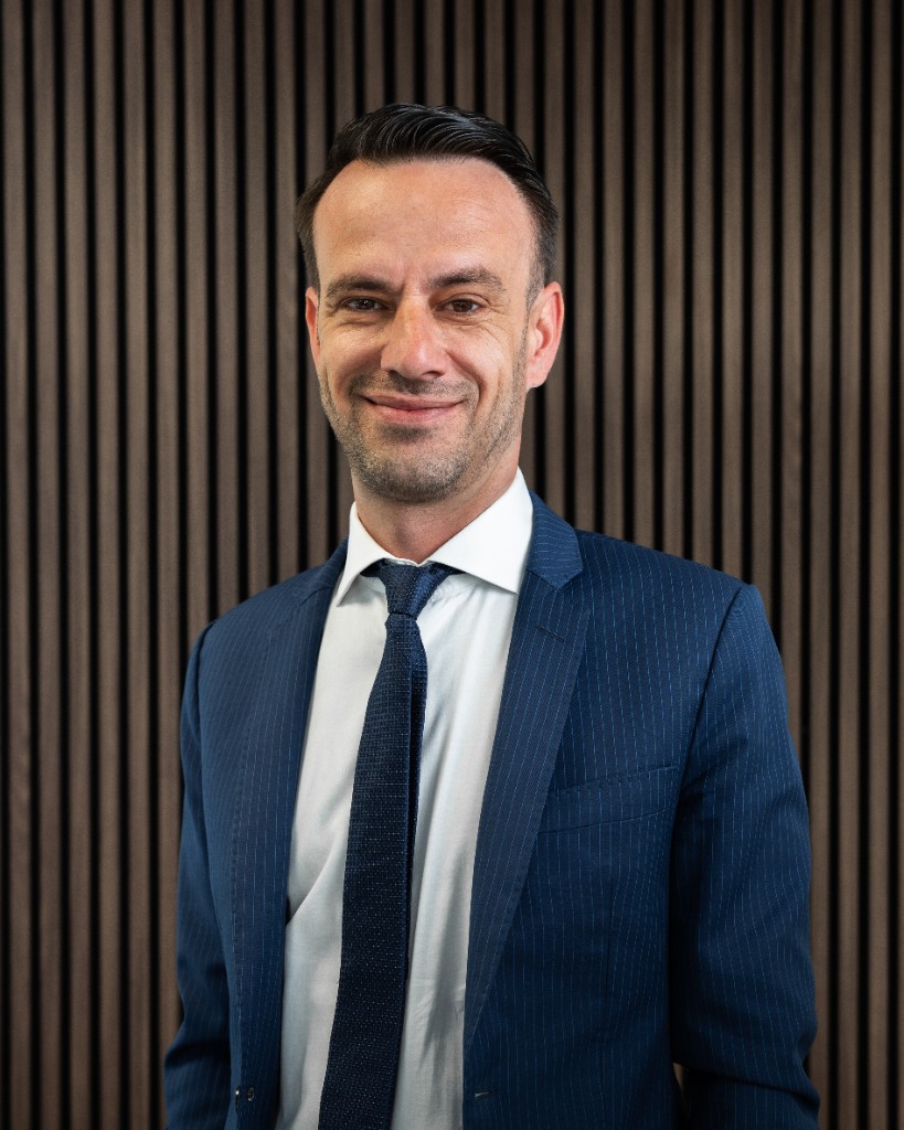 Lulzim Qusaj — Swissfinance SA